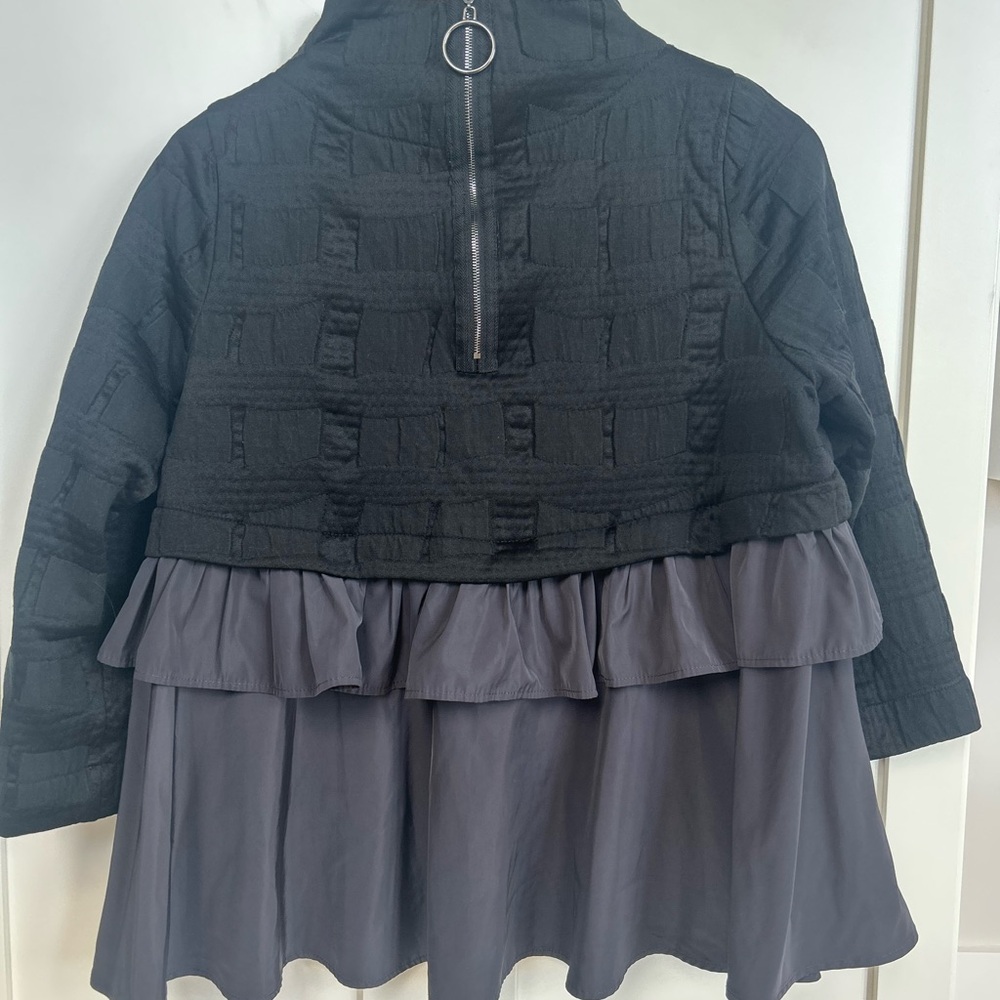 IC COLLECTION Black and Gray Puffer Jacket so cute!